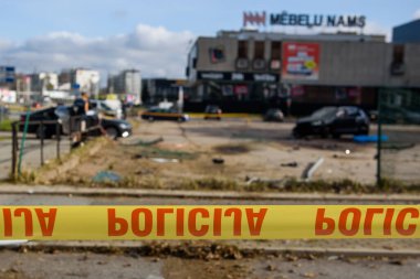 RIGA, LATVIA. 14 Nisan 2021. Letonya Riga 'da Romalı futbolcu Zimmetine para geçirenler vurularak öldürüldü. 