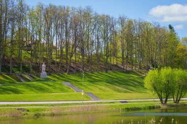 Konuş, LATVIA. 17 Mayıs 2025. Talsi şehrinin manzarası.