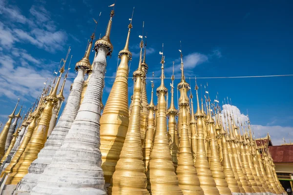 Village Indein Pagode, Lac Inle, Myanmar — Photo