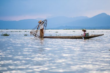 Balıkçılar, Balık tutmak
