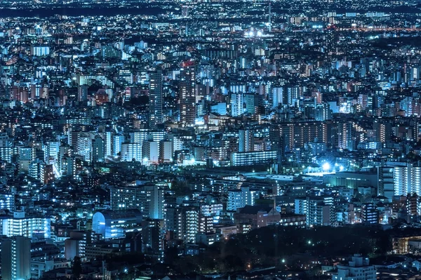 Vue nocturne de la ville de japon — Photo