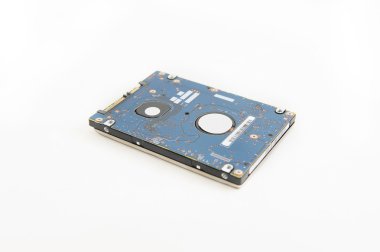 Beyaz arka planda sabit disk