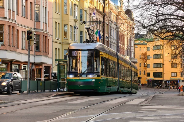 Finnland Helsinki November 2020 Die Klassische Grüne Straßenbahn Helsinki Auf — Stockfoto