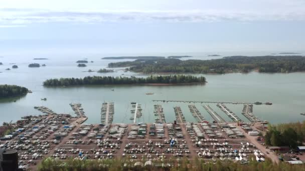 Vista Aérea Del Puerto Deportivo Finnoo Más Grande Espoo Soleado — Vídeos de Stock