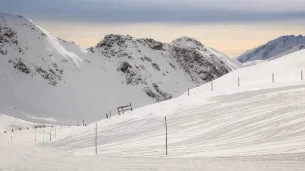 Красивый вид с горнолыжного курорта Гроссглокнер-Хайлигенблют — стоковое фото