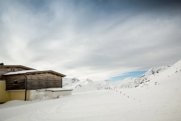 Horské útočiště v rakouských Alpách — Stock fotografie