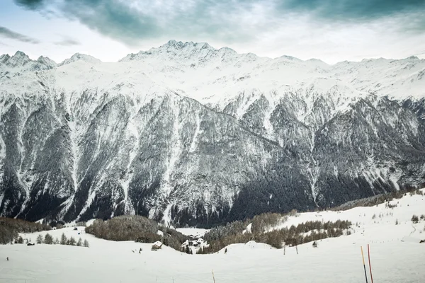 Bellissimo paesaggio invernale — Foto Stock