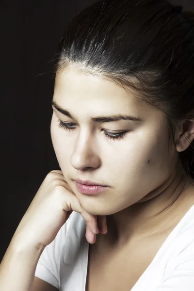 Schöne junge Frau — Stockfoto