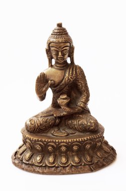 Pirinç Buda heykeli