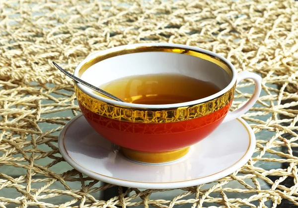 Té en taza roja — Foto de Stock