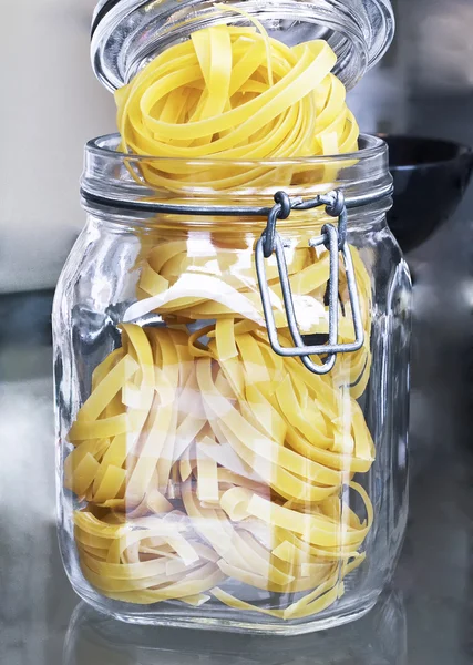 Pasta in a jar. — Stock Photo, Image
