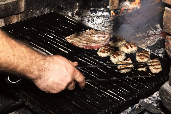 Prato nacional búlgaro de carne com verduras — Fotografia de Stock