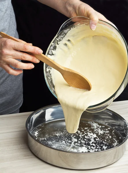 Hacer pastel de esponja . — Foto de Stock