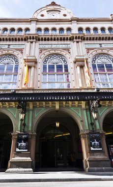 Gran Teatre del Liceu, Barcelona Ramblas üzerinde yer alan.