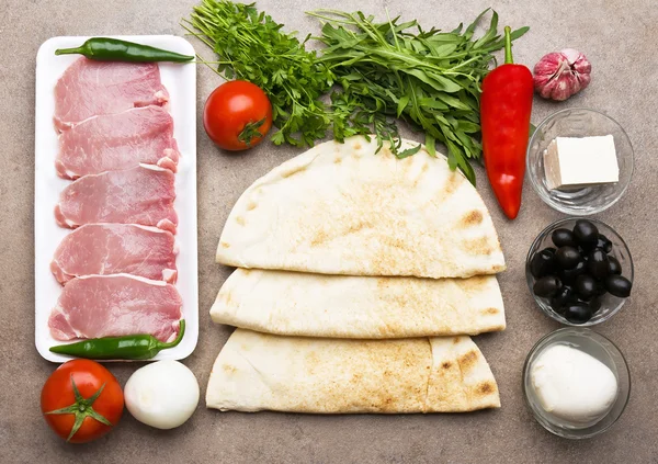 Ingredienser för matlagning quesadilla — Stockfoto