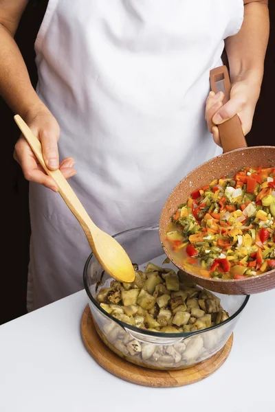 Cooking eggplant with vegetables — Stock Photo, Image