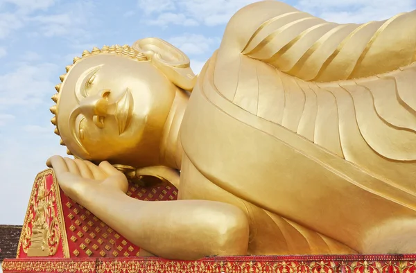 佛雕像，万象，老挝. — 图库照片