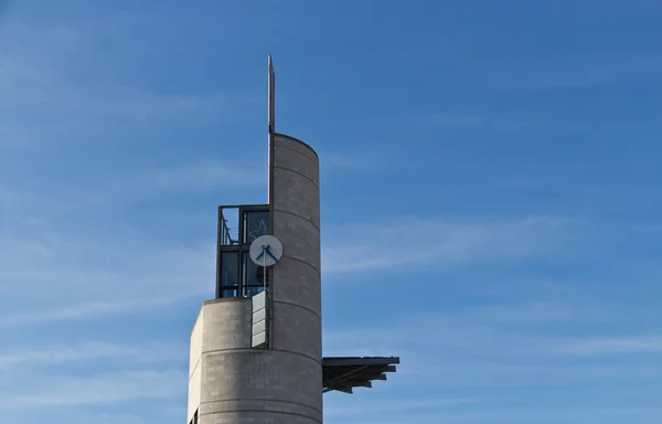 Часовая башня в Старом Монреале — стоковое фото