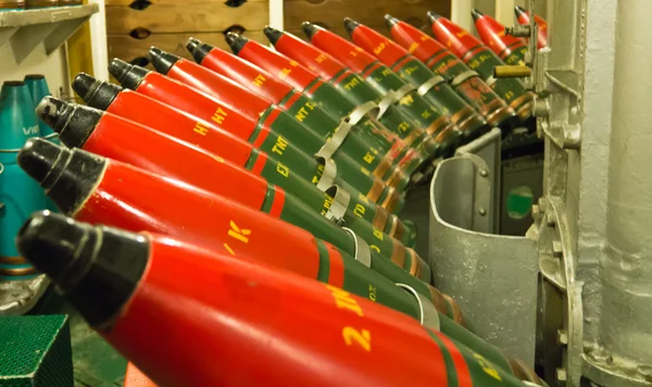 Row of naval artillery shells for deck gun — Stock Photo, Image