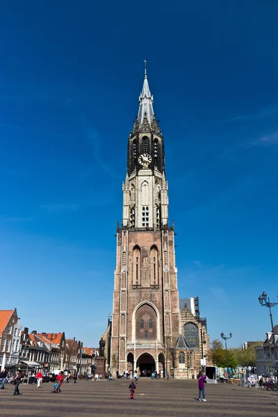 DELFT / NETHERLANDS - April 16, 2014: Historic Delft Market Square — стоковое фото