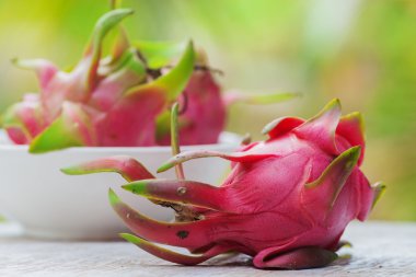 Vietnam beyaz dragon meyve