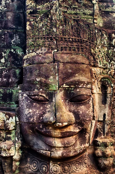 Faccia di pietra a Bayon — Foto Stock