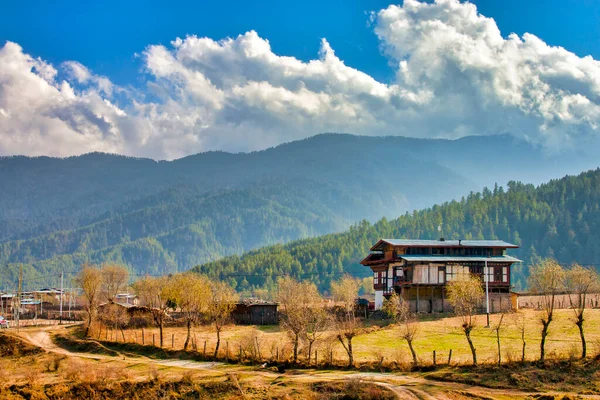 Maison Traditionnelle Dans Les Champs Vallée Bhumtang Bhoutan — Photo