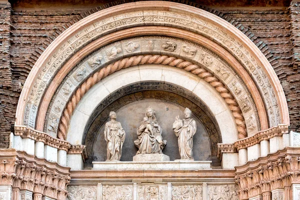 Portale Principale Della Basilica San Petronio Bologna Italia — Foto Stock