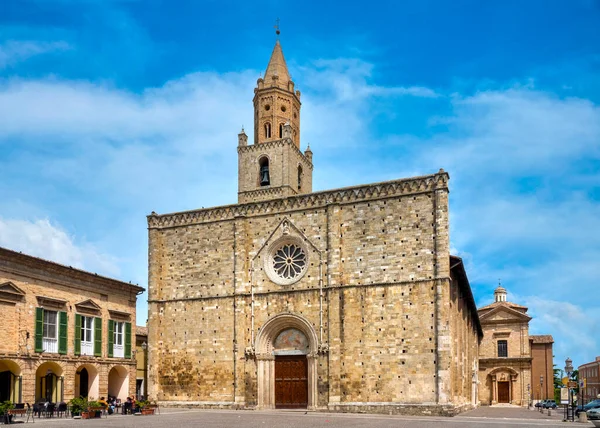 Fasada Katedry Atri Włochy — Zdjęcie stockowe