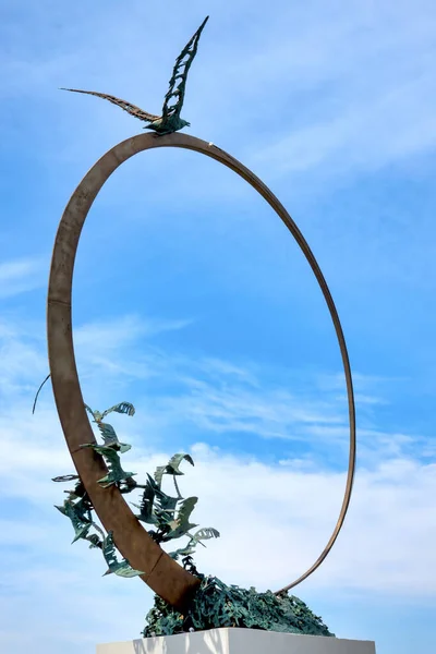 Jonathan Livingston Seagul Anıtı