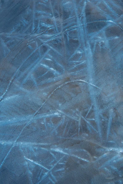 Ice structure. Abstract illustration in blue tones. Background, texture of frozen water. Frosty drawing on the window — Stock Photo, Image