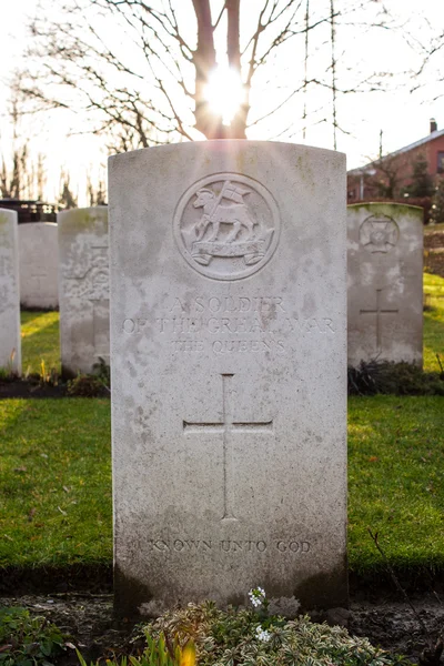 Cimitero caduti soldati nella prima guerra mondiale Fiandre Belgio — Foto Stock