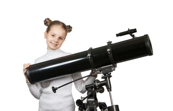 자식 보고으로 망원경 별 응시 어린 소녀 흰색 배경에 고립 — 스톡 사진