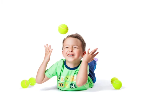 Çocuk topu yakalar — Stok fotoğraf