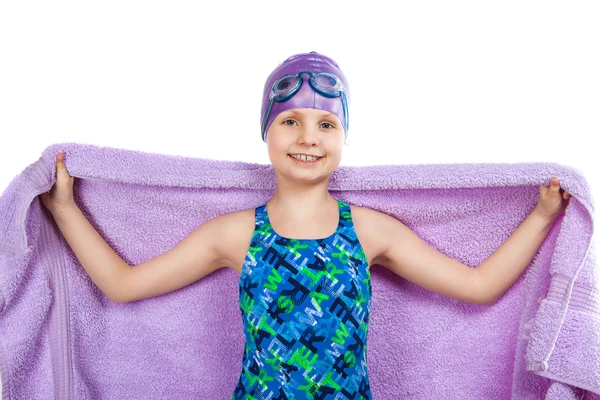 Retrato de uma jovem em óculos e touca de natação. — Fotografia de Stock