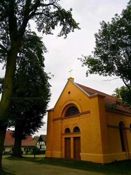 アンネンヴァルトのプロテスタント シンケル教会 — ストック写真