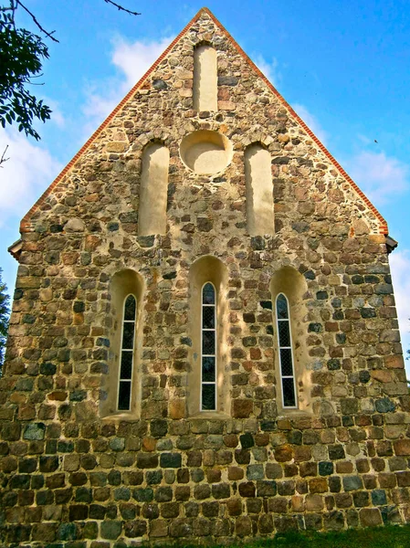 13世紀に建てられた福音派教会 — ストック写真