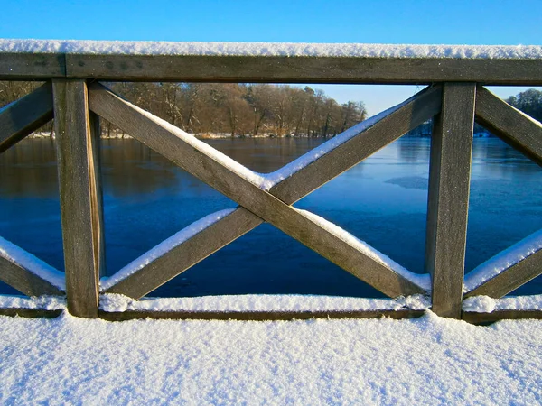 Molhe Inverno Lago Cidade — Fotografia de Stock