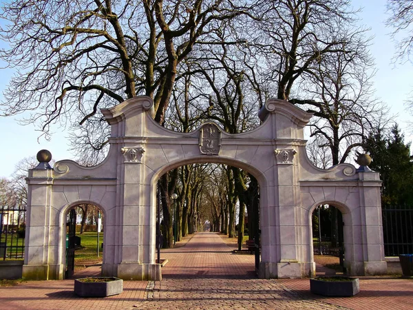 Puerta Cementerio — Foto de Stock