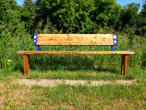 Banco Madera Para Quedarse — Foto de Stock