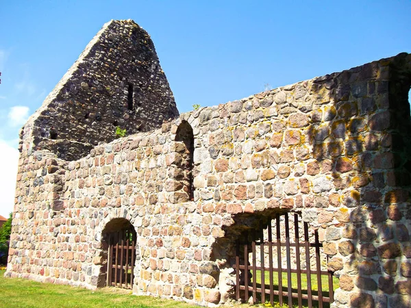 Ruines Église Pierre 13Ème Siècle Dans Village Médiéval Retzow Qui — Photo