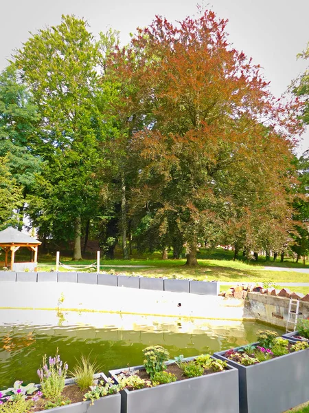 Όμορφο Brgergarten Στην Καρδιά Της Πόλης — Φωτογραφία Αρχείου