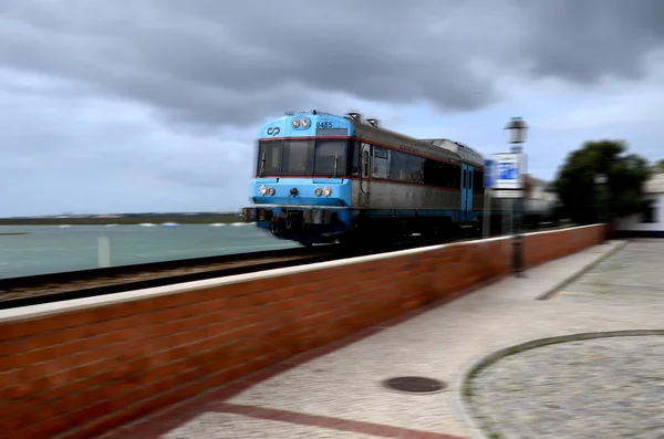 Eski tren hareket