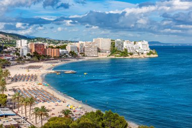 Magaluf Beach ve Bay, Calvia, Mallorca, Balearics, İspanya