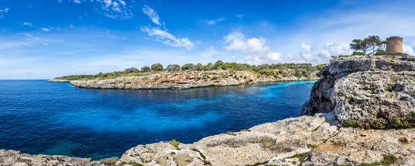 Enseada famosa de Cala Pi, Maiorca — Fotografia de Stock