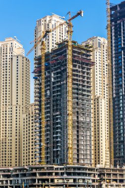 Gökdelenler, Dubai Yat Limanı inşaatı