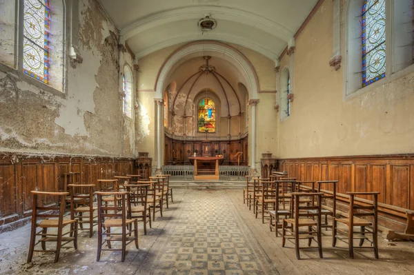 Interior of an abandoned chapel — Stock Photo, Image