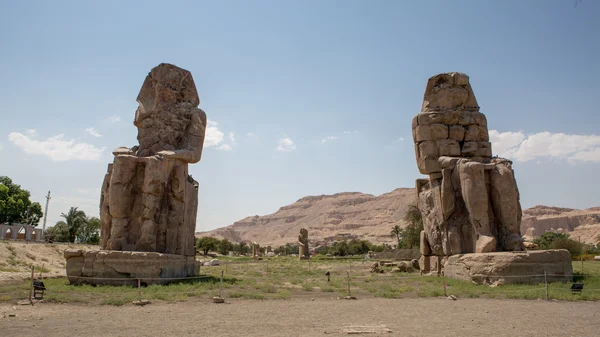 colossi memnon Mısır