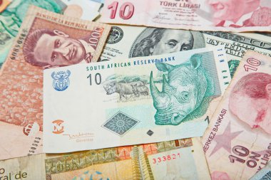 Kağıt para farklı ülkelerin kökenli. Orta Güney Afrika Rand