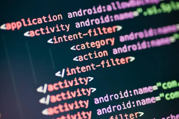 ディスプレイ上の Xml コード行 — ストック写真